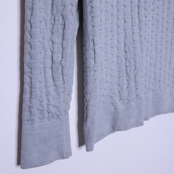 ATHLETA Epitomize Top Light Grey Heather Long Sleeves Textured Active Women's L - Picture 6 of 12